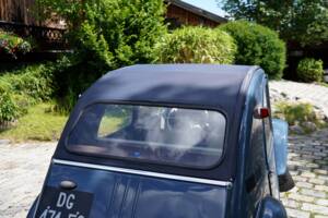 Image 12/43 of Citroën 2 CV Sahara 4x4 (1964)