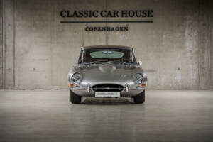 Image 8/99 of Jaguar E-Type 3.8 (1964)