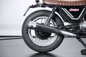 Bild 34/50 von Moto Guzzi V 35 III (1986)