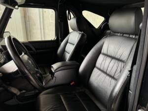 Bild 18/25 von Mercedes-Benz G 320 CDI (2007)