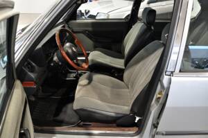 Image 19/49 of Alfa Romeo Alfetta 2.0 (1983)