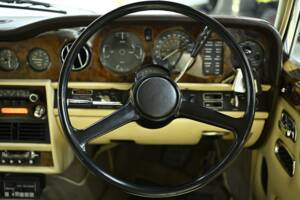 Bild 36/50 von Rolls-Royce Silver Shadow II (1980)