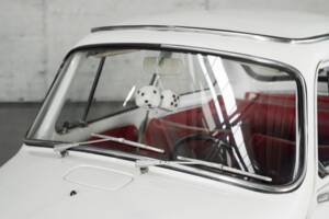 Image 8/48 of Subaru 360 (1970)