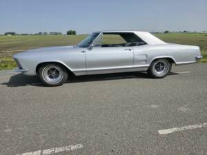 Image 4/8 of Buick Riviera Coupe (1963)