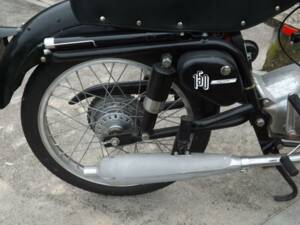 Immagine 18/50 di Gilera 150 Sport (1955)
