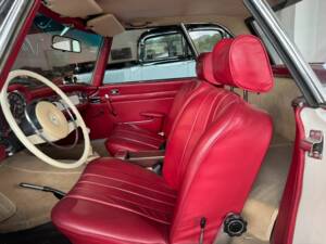Imagen 8/15 de Mercedes-Benz 280 SL (1969)