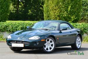 Imagen 6/50 de Jaguar XK8 4.0 (1998)