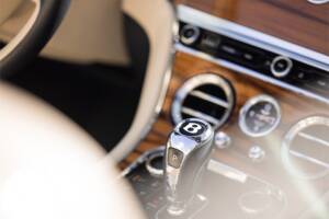 Imagen 13/22 de Bentley Continental GTC V8 (2020)