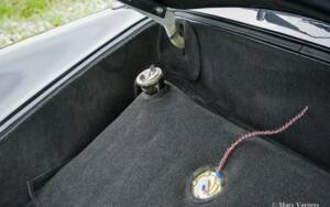 Image 17/49 of Porsche 356 C 1600 (1965)