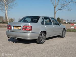 Imagen 10/26 de Volvo S 70 2.5 (1998)