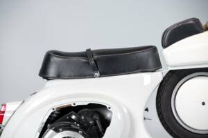 Image 28/41 de Piaggio Vespa 50 SS (1966)