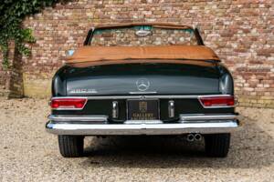 Afbeelding 6/50 van Mercedes-Benz 280 SE (1969)