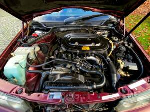 Image 27/27 of Mercedes-Benz 190 E 1.8 Avantgarde &quot;Rosso&quot; (1993)