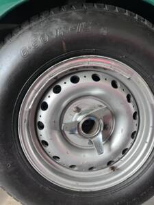 Image 38/80 of Lister Knobbly (1956)