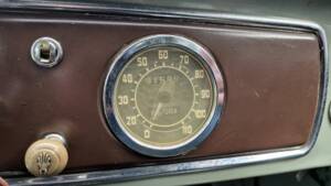 Image 36/60 of FIAT 500 C Belvedere (1954)