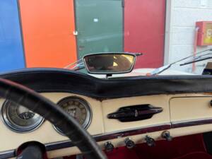 Bild 37/100 von Alfa Romeo Giulia 1600 Spider (1962)