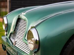 Image 16/50 of Aston Martin DB 2 (1953)
