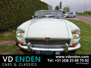Immagine 15/33 di MG MGB (1978)