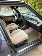 Image 8/20 of Lancia Thema Station Wagon 16V (1992)