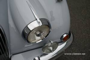 Image 18/31 of Jaguar XK 150 FHC (1958)