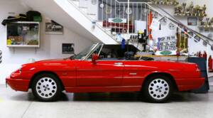 Bild 3/25 von Alfa Romeo 2.0 Spider (1993)