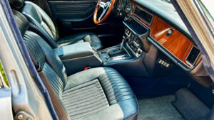 Image 8/10 de Jaguar XJ 12 L (1975)