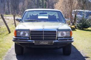 Afbeelding 6/16 van Mercedes-Benz 450 SEL 6,9 (1980)