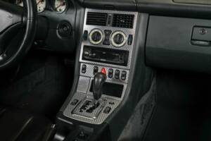 Image 23/50 of Mercedes-Benz SLK 230 Kompressor (2001)