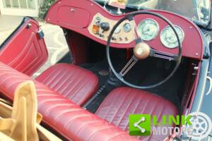 Image 6/10 of MG TD Midget (1952)