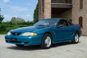 Image 11/50 of Ford Mustang (1994)