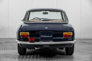 Bild 16/50 von Alfa Romeo Giulia GT 1300 Junior (1976)