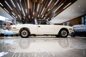 Bild 24/50 von Triumph Stag (1971)