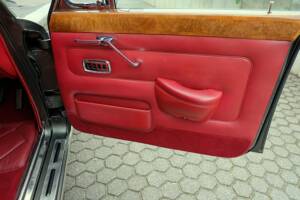 Image 29/48 of Bentley T 1 (1967)