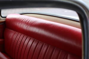 Image 39/41 of Mercedes-Benz 220 SE (1959)