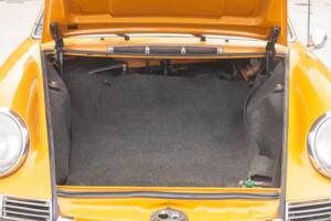 Image 24/50 de Porsche 912 (1966)