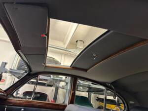 Bild 11/35 von Jaguar Mk IX (1958)