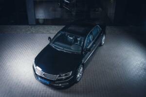Image 1/15 of Volkswagen Phaeton W12 (2010)