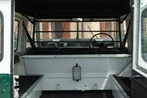 Image 30/50 of Land Rover 88 Lightweight (1977)