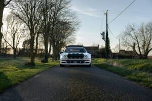 Image 8/50 of Ford RS200 (1986)