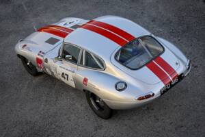 Immagine 13/50 di Jaguar E-Type 3.8 (1962)