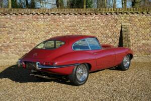 Imagen 21/50 de Jaguar E-Type 3.8 "Lightweight" (1968)