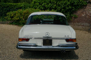 Image 22/50 of Mercedes-Benz 280 SE 3,5 (1970)