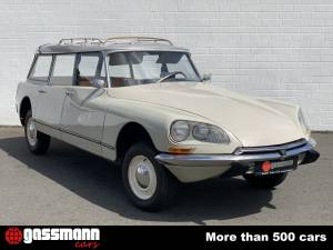Bild 5/15 von Citroën DS 20 Familiale (1971)