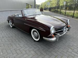 Image 7/50 de Mercedes-Benz 190 SL (1959)