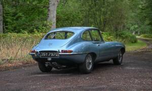 Image 3/50 of Jaguar E-Type (2+2) (1966)
