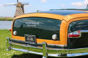 Image 14/52 of Chrysler New Yorker (1949)