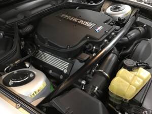 Image 16/25 of BMW Z8 (2002)