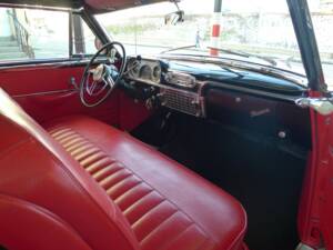 Image 11/15 of Packard Eight 5431 (1954)
