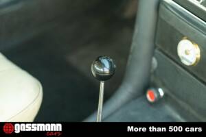 Image 12/15 de Mercedes-Benz 250 CE (1970)