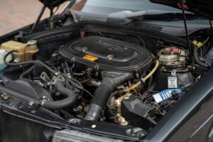 Bild 9/74 von Mercedes-Benz 190 E (1990)